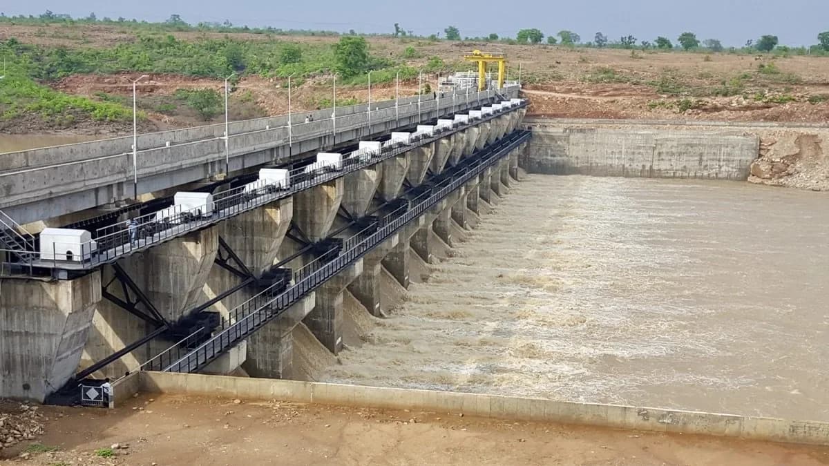 Pancham Nagar Barrage — 313 m Radial Crest Gate Barrage, Dist. Sagar & Damoh, MP