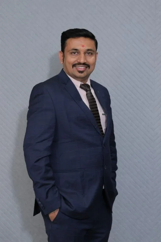 Mr. Chandresh (Ravi) Sorathia